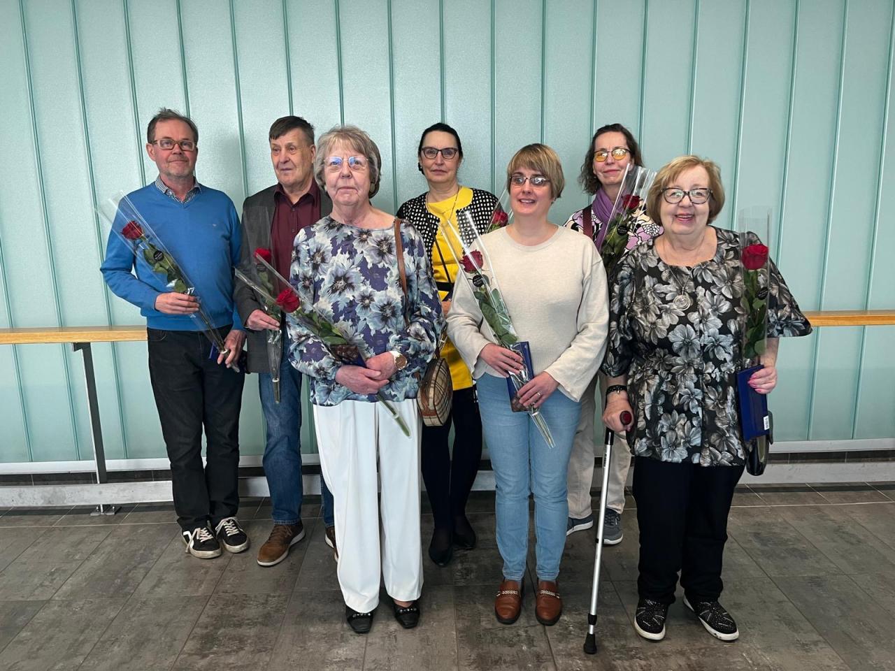 Juha Sylberg, Esa Martikainen, Radmila Podgoriga, Paula Kotilainen, Riitta Lindström ja Raila Lauronen sekä Sigrún Bessadóttir.